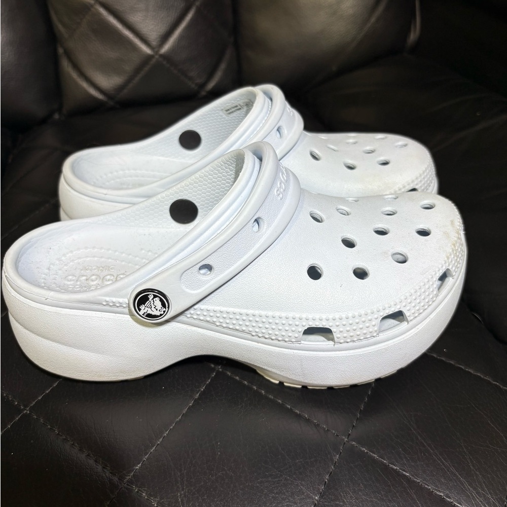 CROCS Women's Blue Classic Clogs